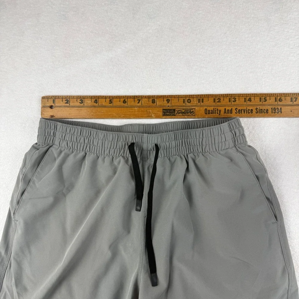 Bearbottom Clothing Mens Grey Athletic Shorts 5.5 Inseam Size Medium Drawstring